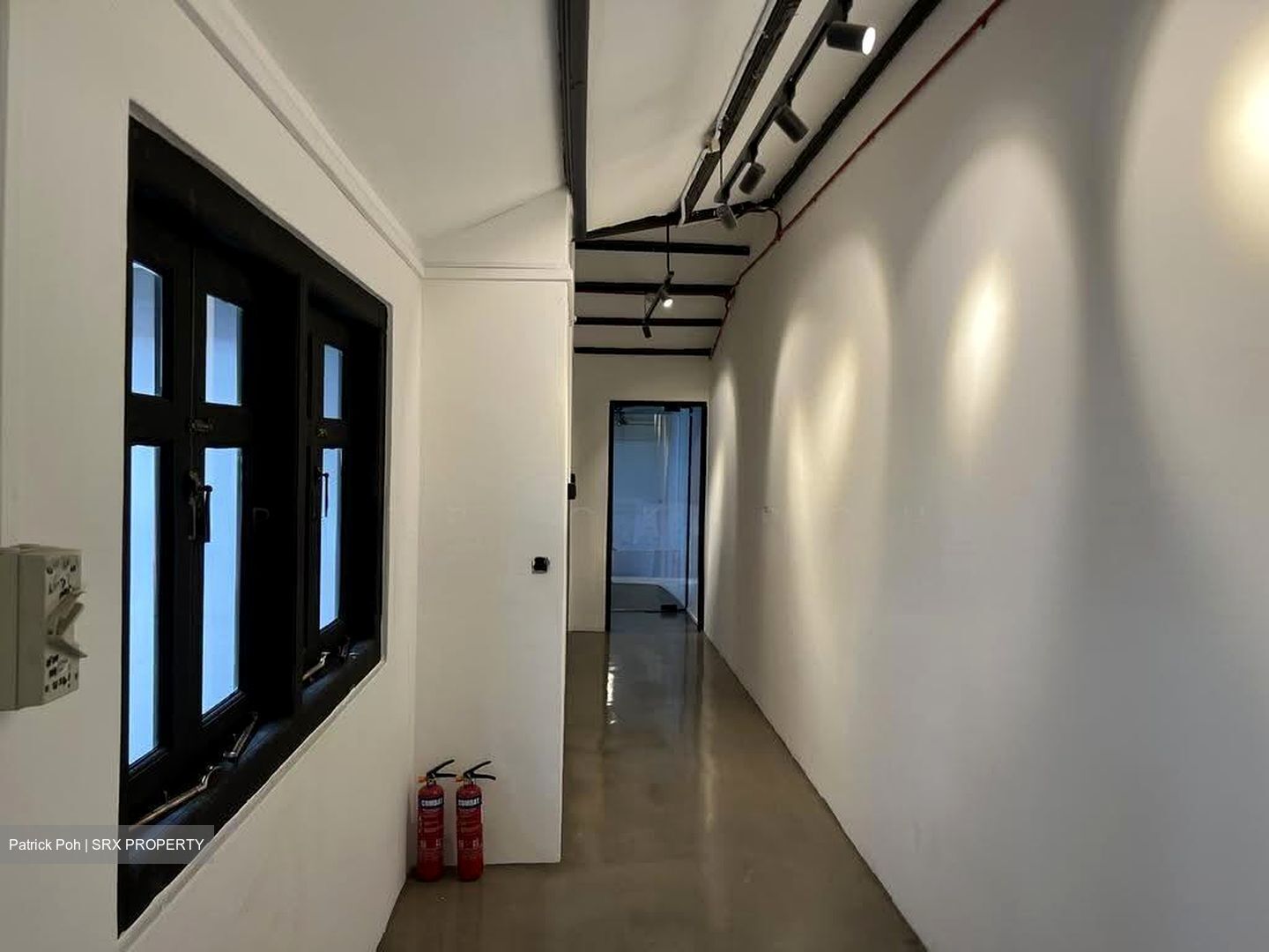 Telok Ayer Street (D1), Office #629335201